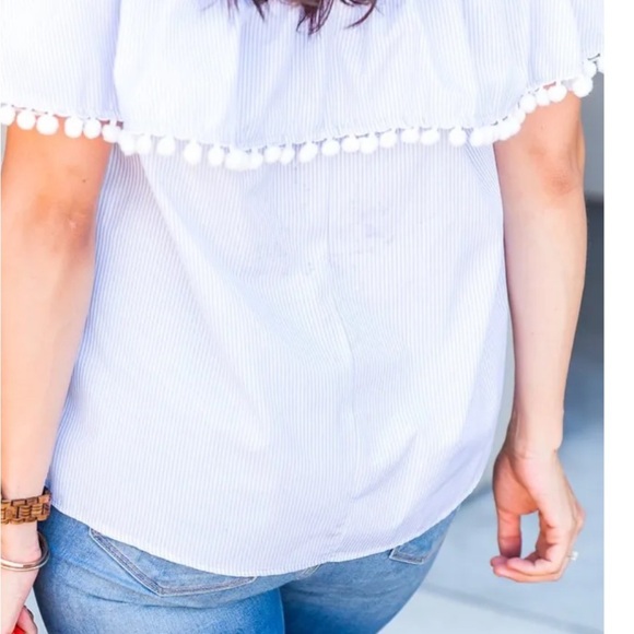 Forever 21 Blue and White Off-Shoulder Tunic - Picture 2 of 11